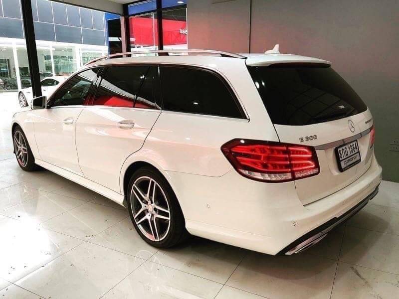 Mercedes Benz E300 Estate 2.1 AMG Hybrid (CBU) ปี 2015