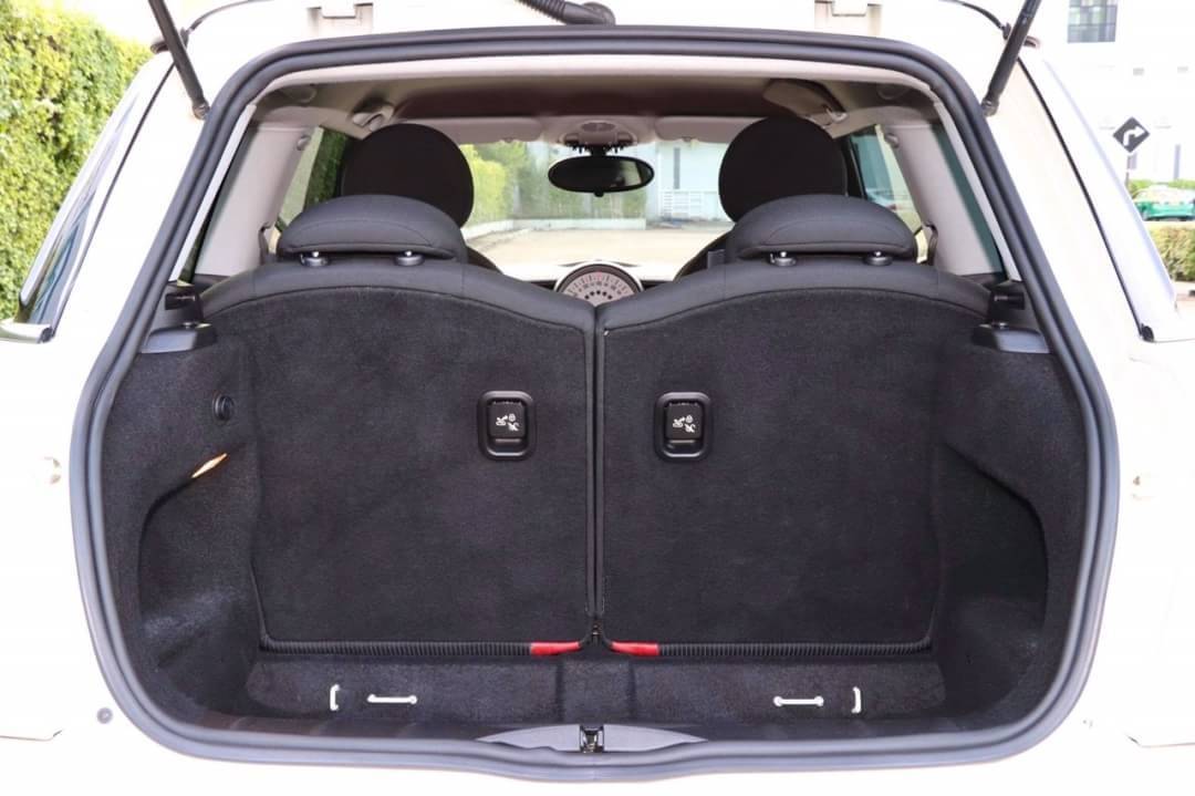 MINI ONE Cooper RHD ปี 2010