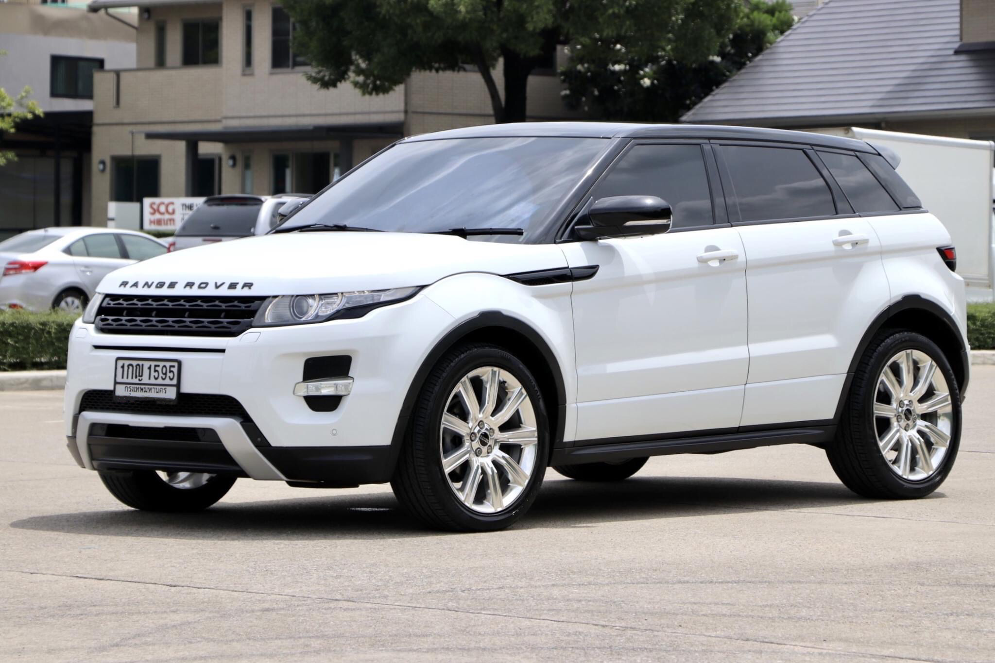RANGE ROVER EVOQUE 2.2 SD4SPORT Sunroof ปี2012