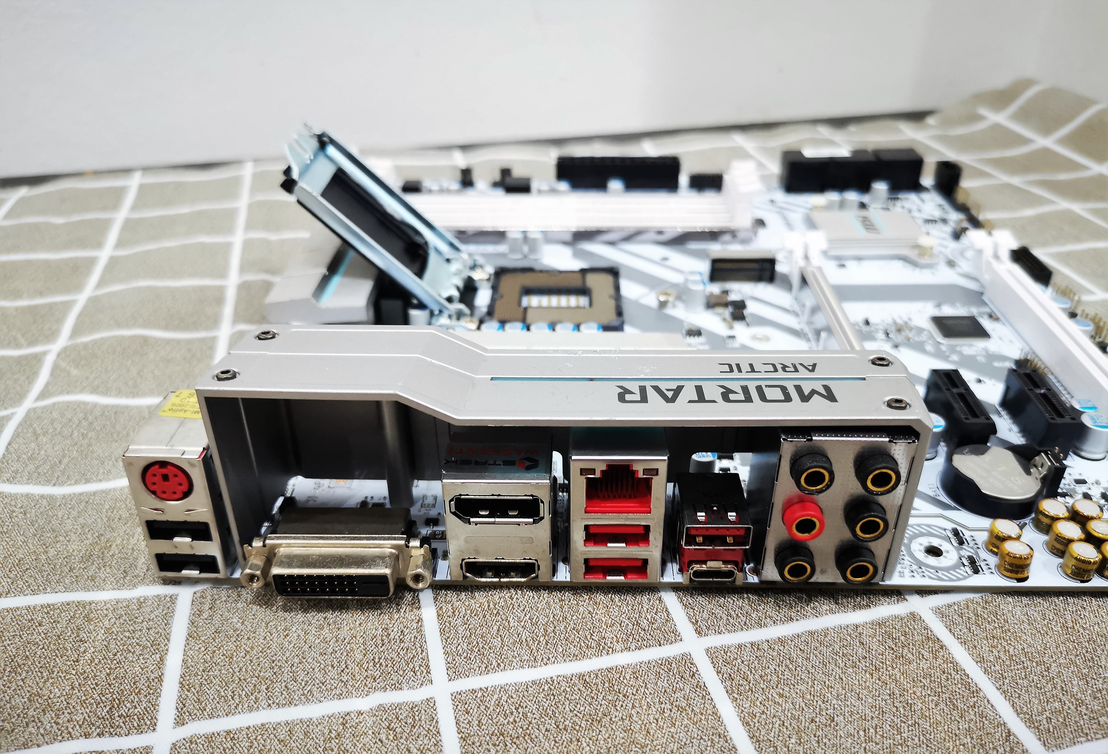 MSI H270M Mortar Arctic