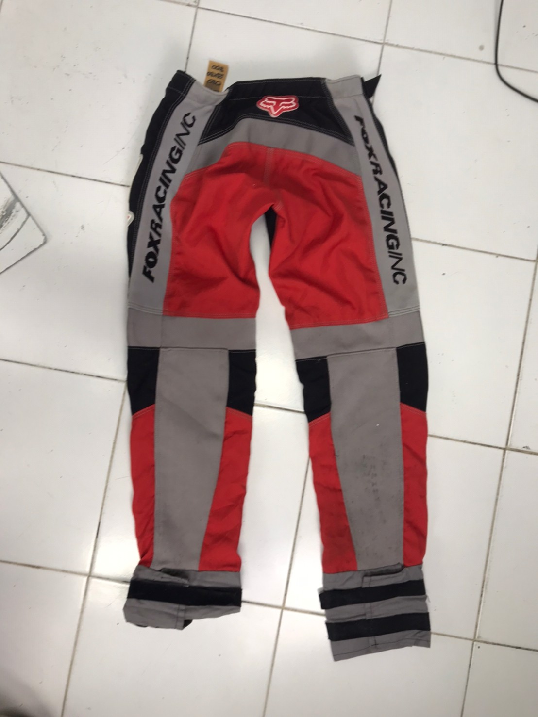 กางเกงขี่มอเตอร์ไซด์ ( มือสอง ) E&A 080 : เอว 26" ยาว 30" ** Fox **