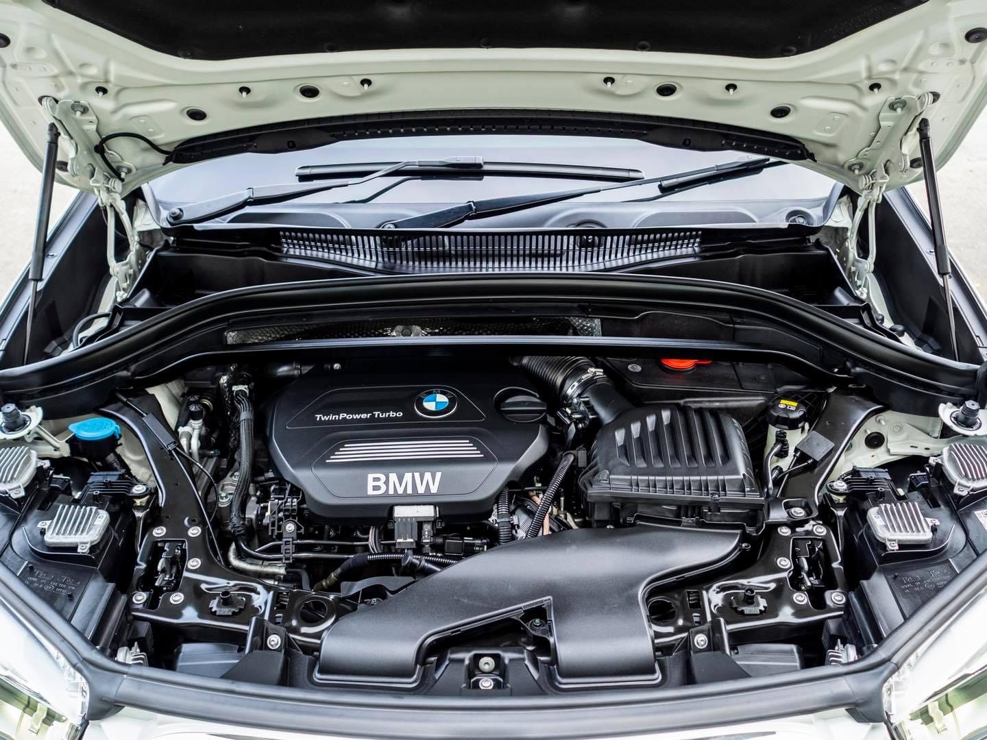BMW X1 X Line 18d ปี 2017