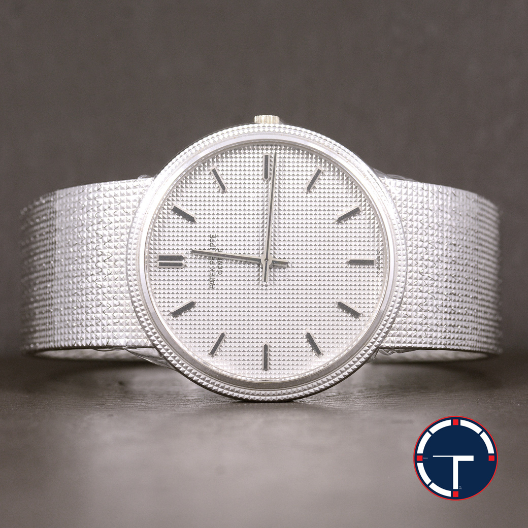 Patek Philippe Calatrava Ref.3611 หน้าปัดพีระมิดเล็ก ตัวเรือนทองคำขาว สายทองคำขาวแท้ หัวเข็มขัดแท้ ไขลาน ขนาด 33 mm