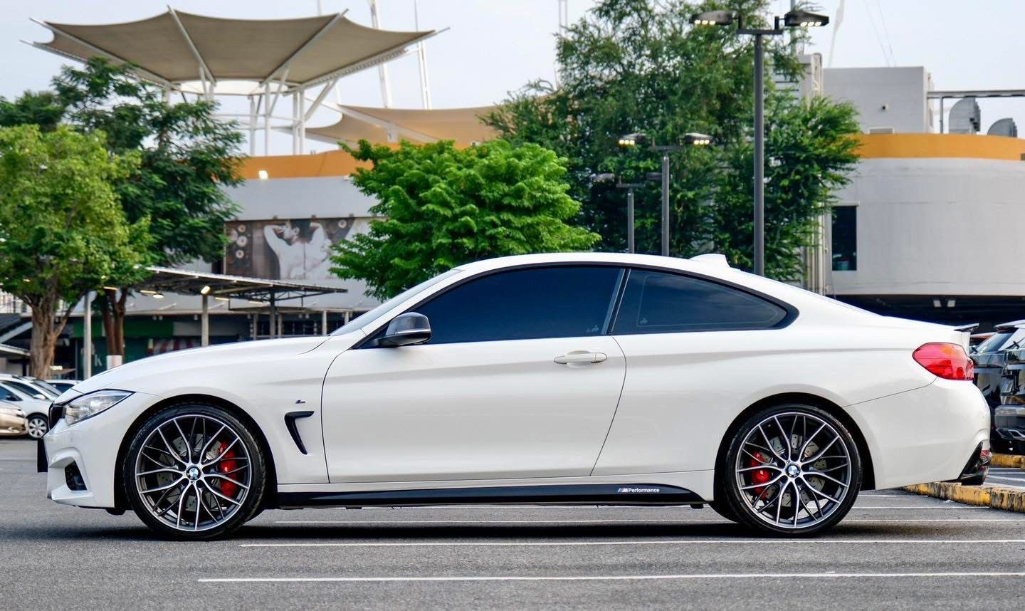 BMW 420d Coupe M-Sport Package F32 ปี 2015