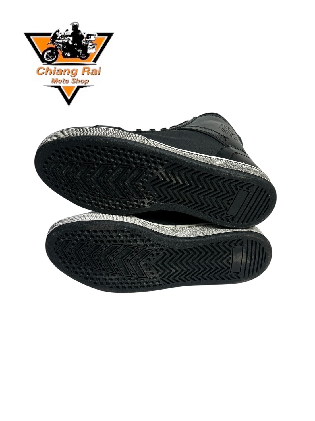 รองเท้าขี่มอเตอร์ไซด์( มือสอง) RCBT-082 Size ขนาดจากป้าย 47:EUR / 13:UK / 30:Cm.(Hipora)