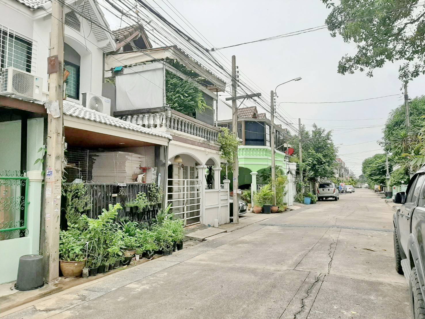 ให้เช่า ท/ฮ 2 ชั้น ติดถนนแจ้งวัฒนะ