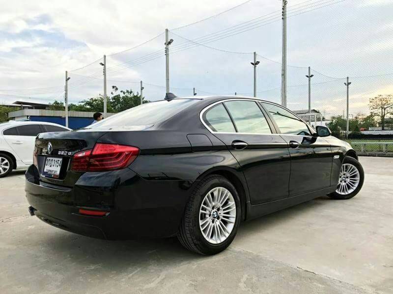 BMW 520d F10 Minorchange LCI ปี2014 สีดำ