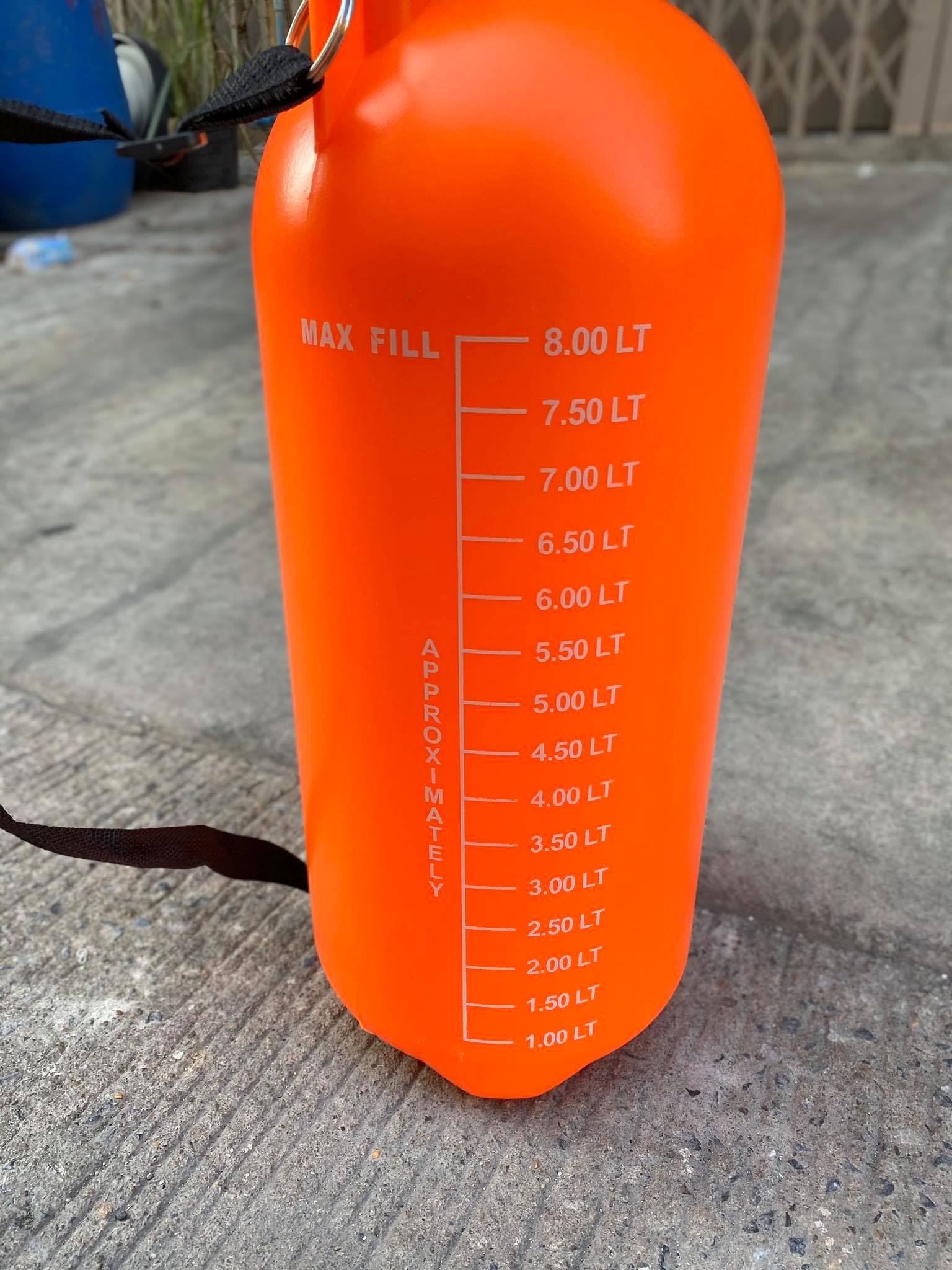 ถังพ่นยาสะพายหลัง ชนิดมือโยก Daewoo ขนาด 8 ลิตร