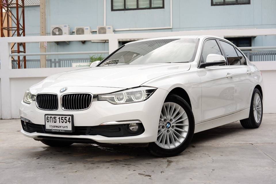 BMW 320d (F30)Lci Diesel ปี 2017