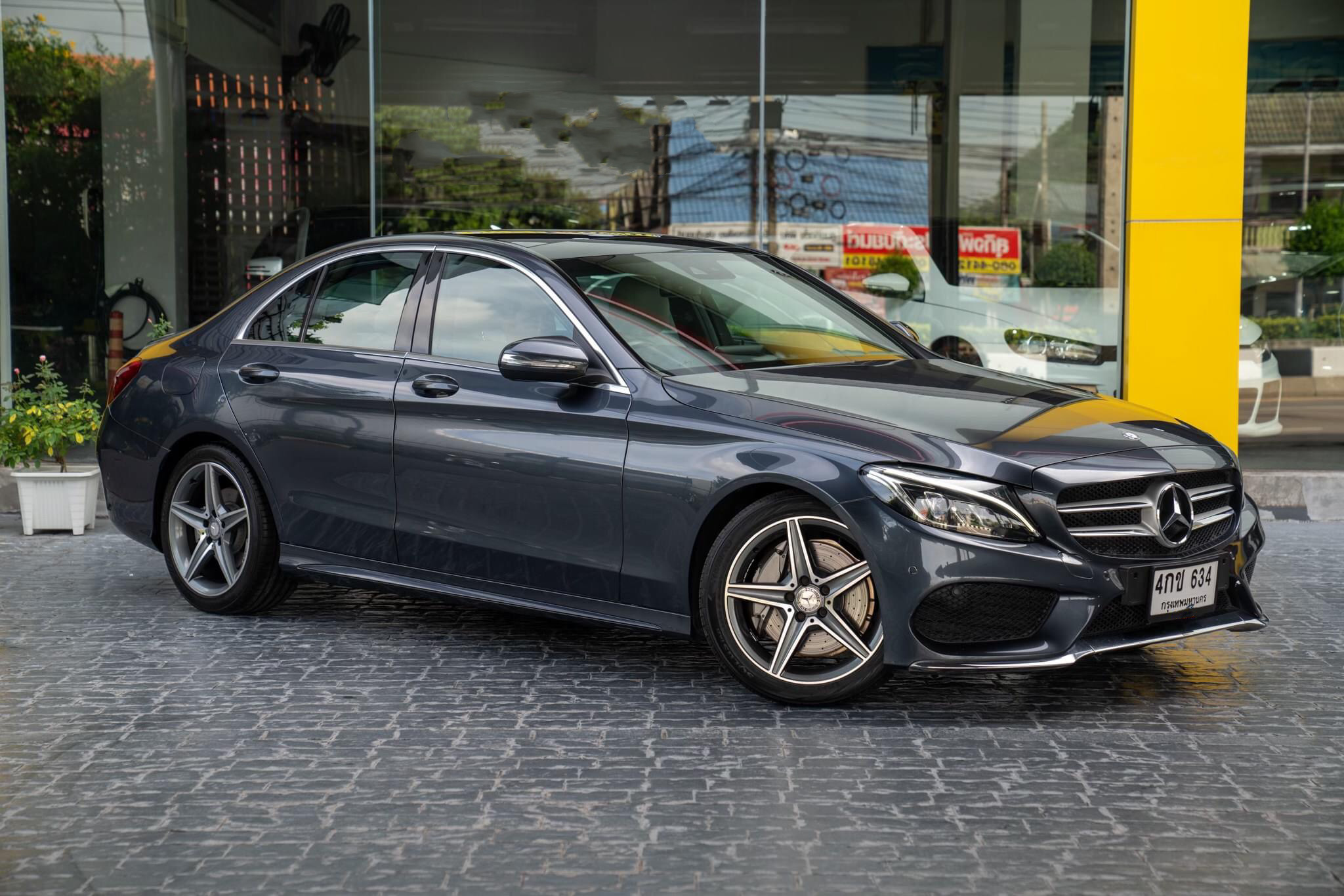 Mercedes Benz C300 Bluetec Hyubrid AMG Dynamic ปี 2015