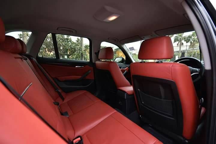 BMW X1 sDrive 18i Lci ปี 2013 พวงมาลัยเบา