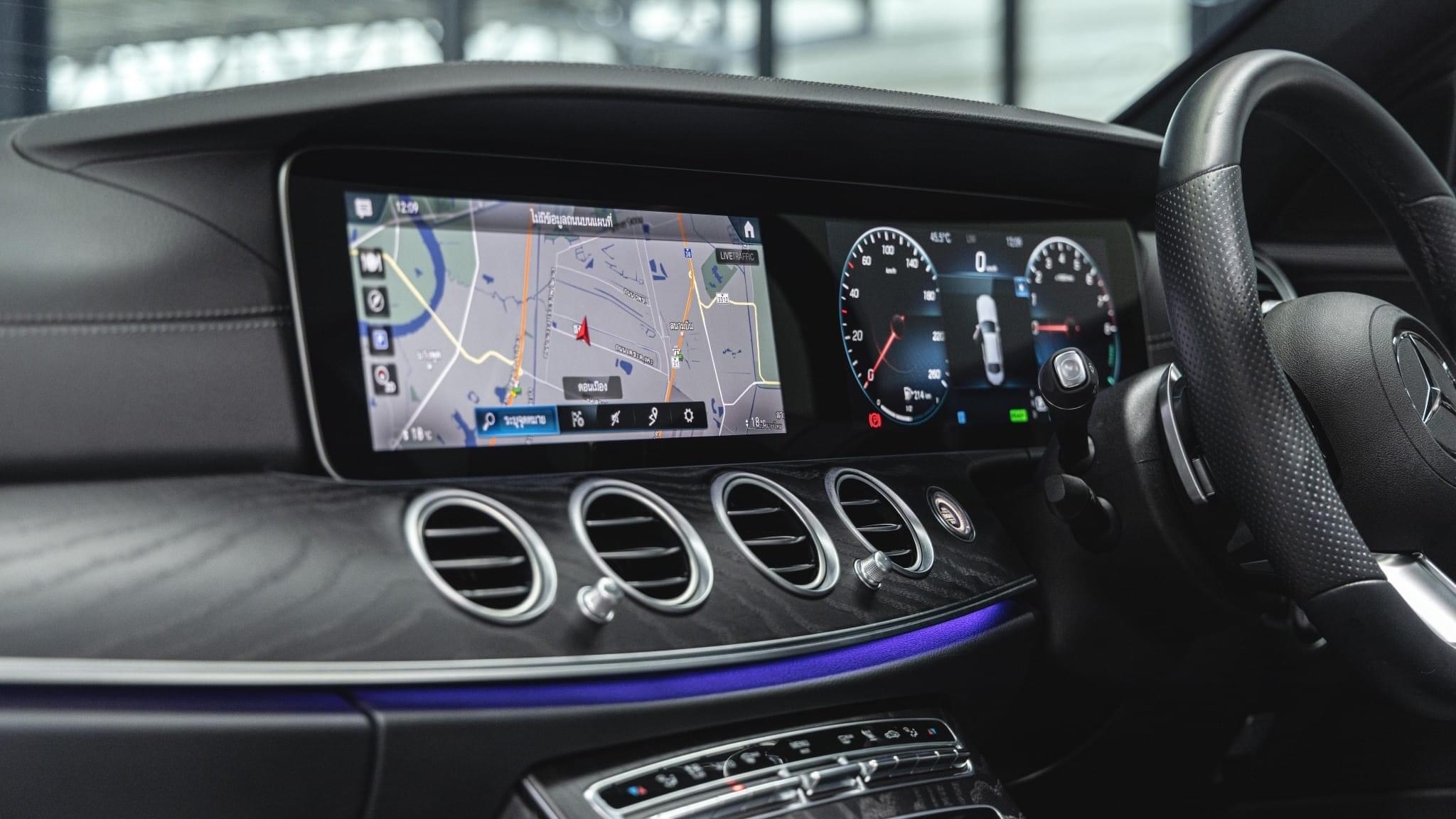 Mercedes-Benz E300e AMG Dynamic Plug-in Hybrid (Facelift) ปี 2022