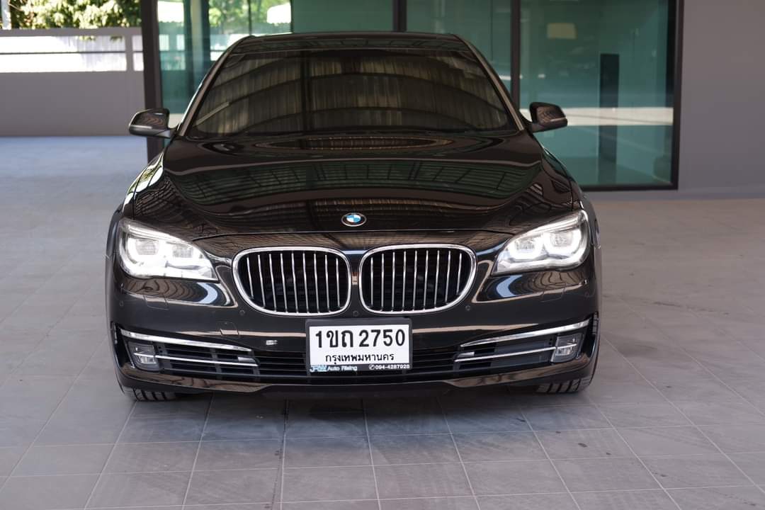 BMW 730Ld LCi Diesel 3,000 cc 6สูบ Twin turbo ปี 2014