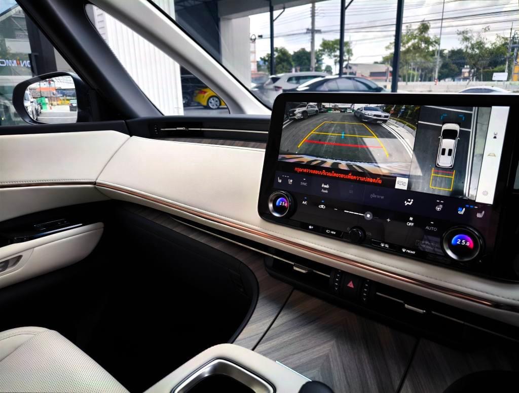 LEXUS LM350h 2.5 Executive 4WD 7 Seats Van ปี 2024