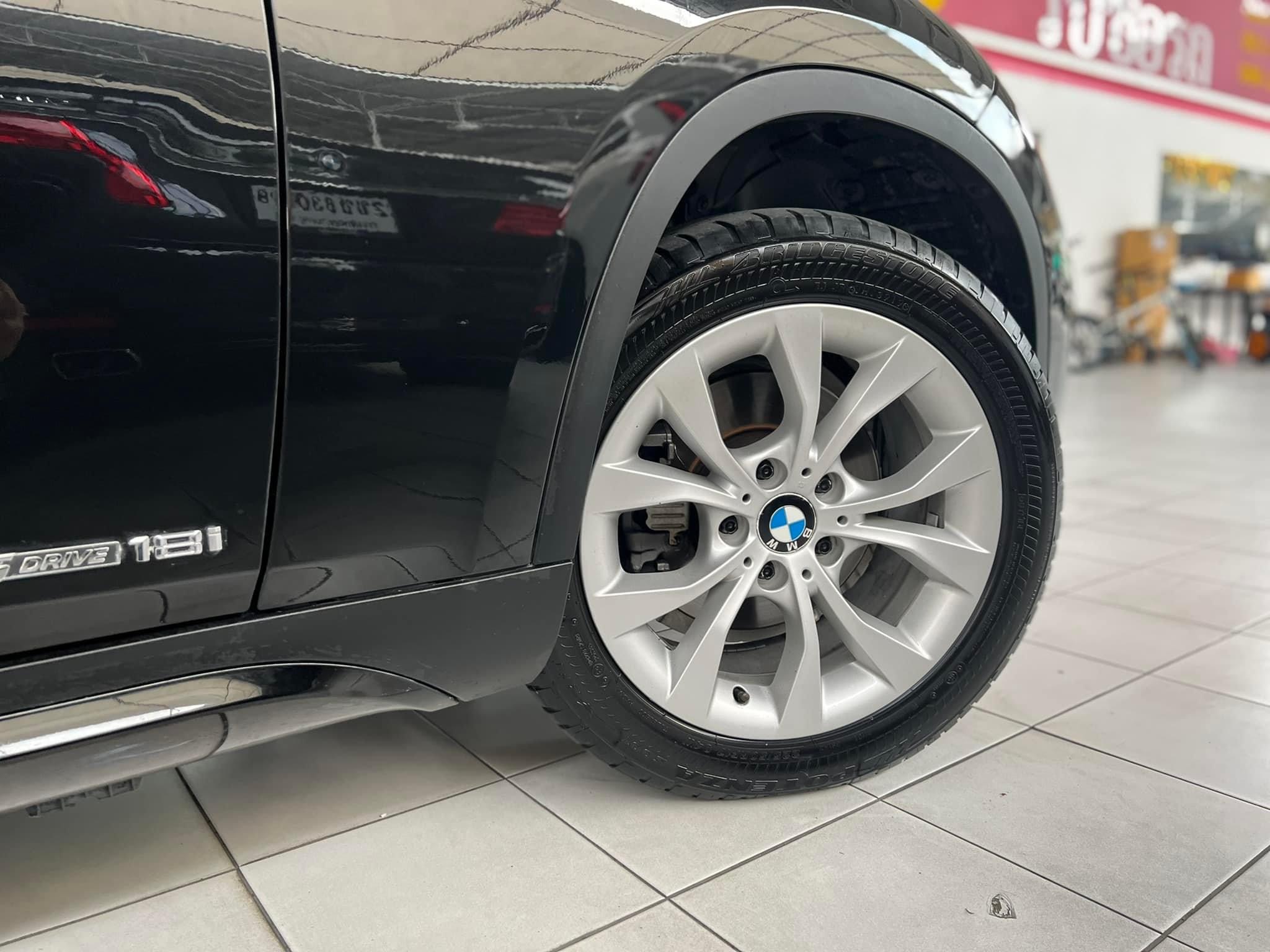 BMW X1 sDrive18i Sport LCI ปี 2015