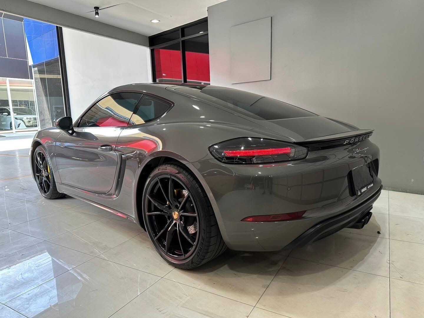 Porsche Cayman 718 Coupe 2.0 ปี 2019
