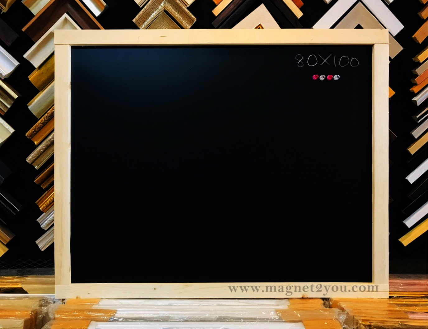 กระดานดำแม่เหล็ก 80x100 ติดผนัง เลือกสีกรอบได้
