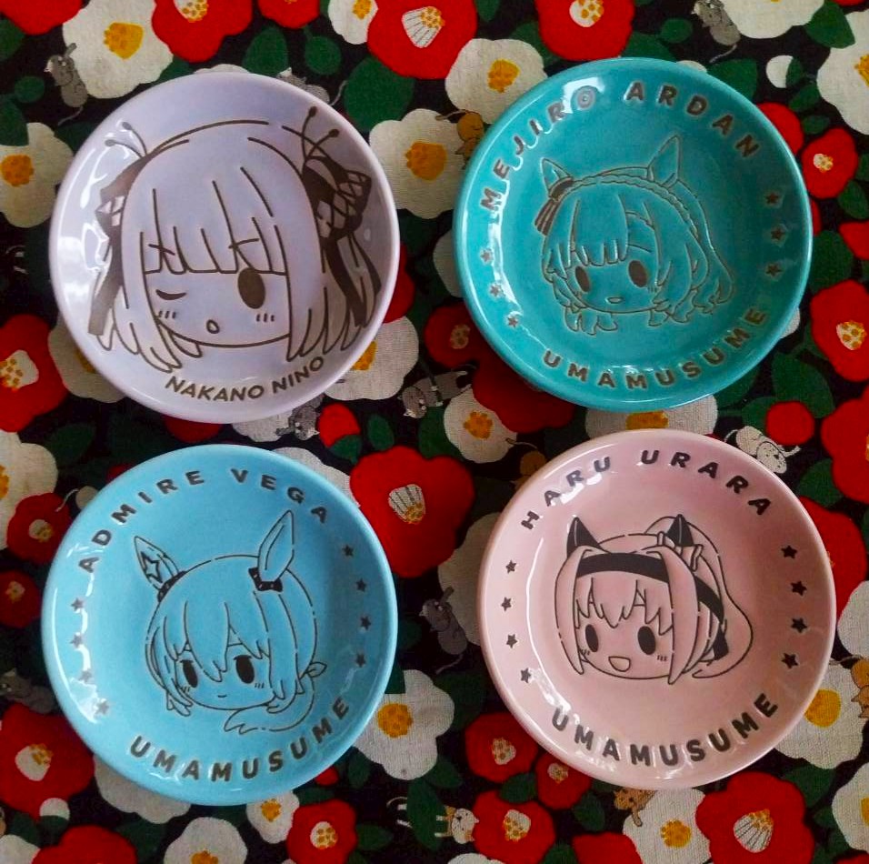 NAKANO NINO จาน เซรามิก ใส่ขนม อาหาร Uma Musume Pretty Derby สาวม้าโมเอะ หรือ สู้เพื่อฝัน สาวม้า เดอร์บี้ จากญี่ปุ่นน่ารักมากๆ Size : 10 cm