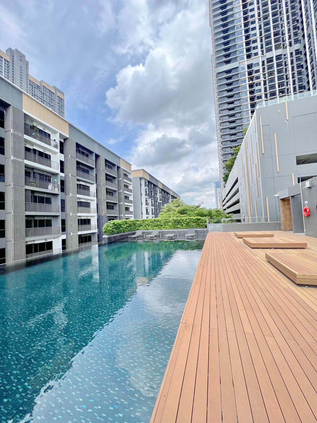 ให้เช่า The Politan Rive (เดอะ โพลิแทน รีฟ) วิวเจ้าพระยา มีเครื่องซักผ้าให้