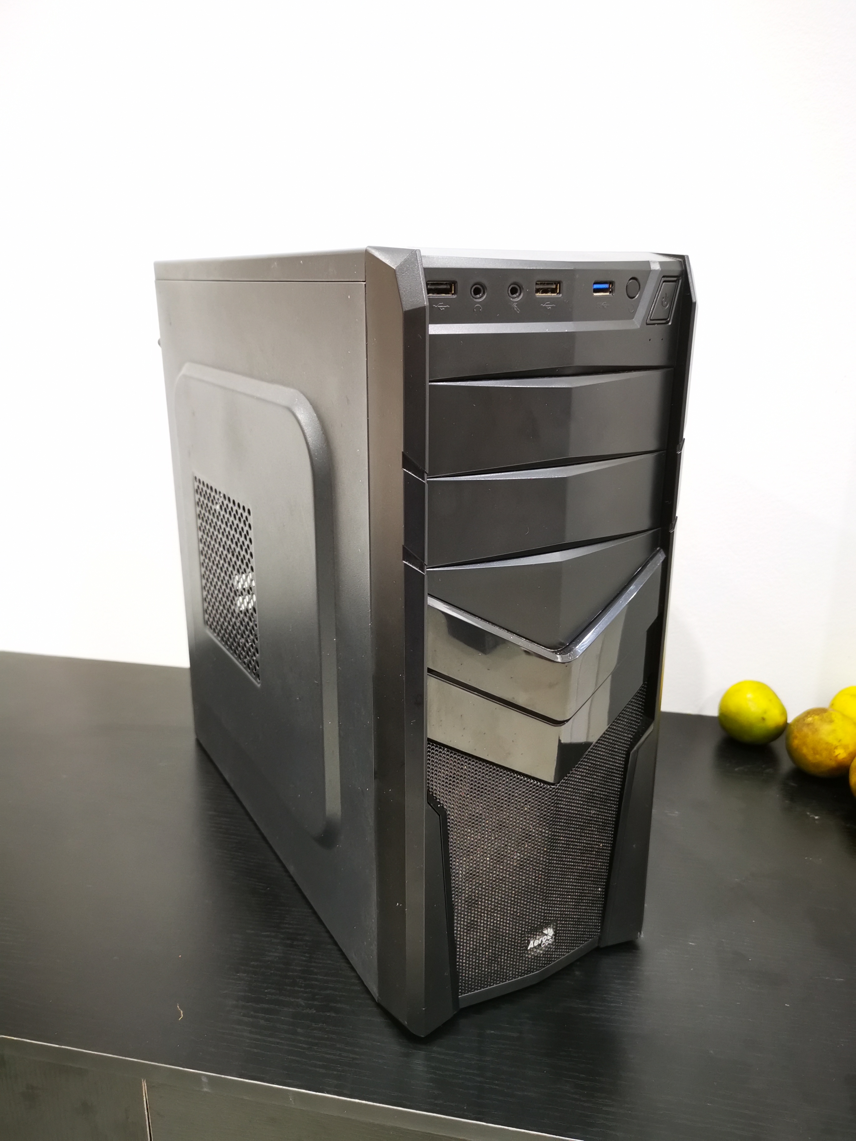 คอมเซ็ต i3 7100 + การ์ดจอ ASUS CERBERUS GTX 1050TI 4GB