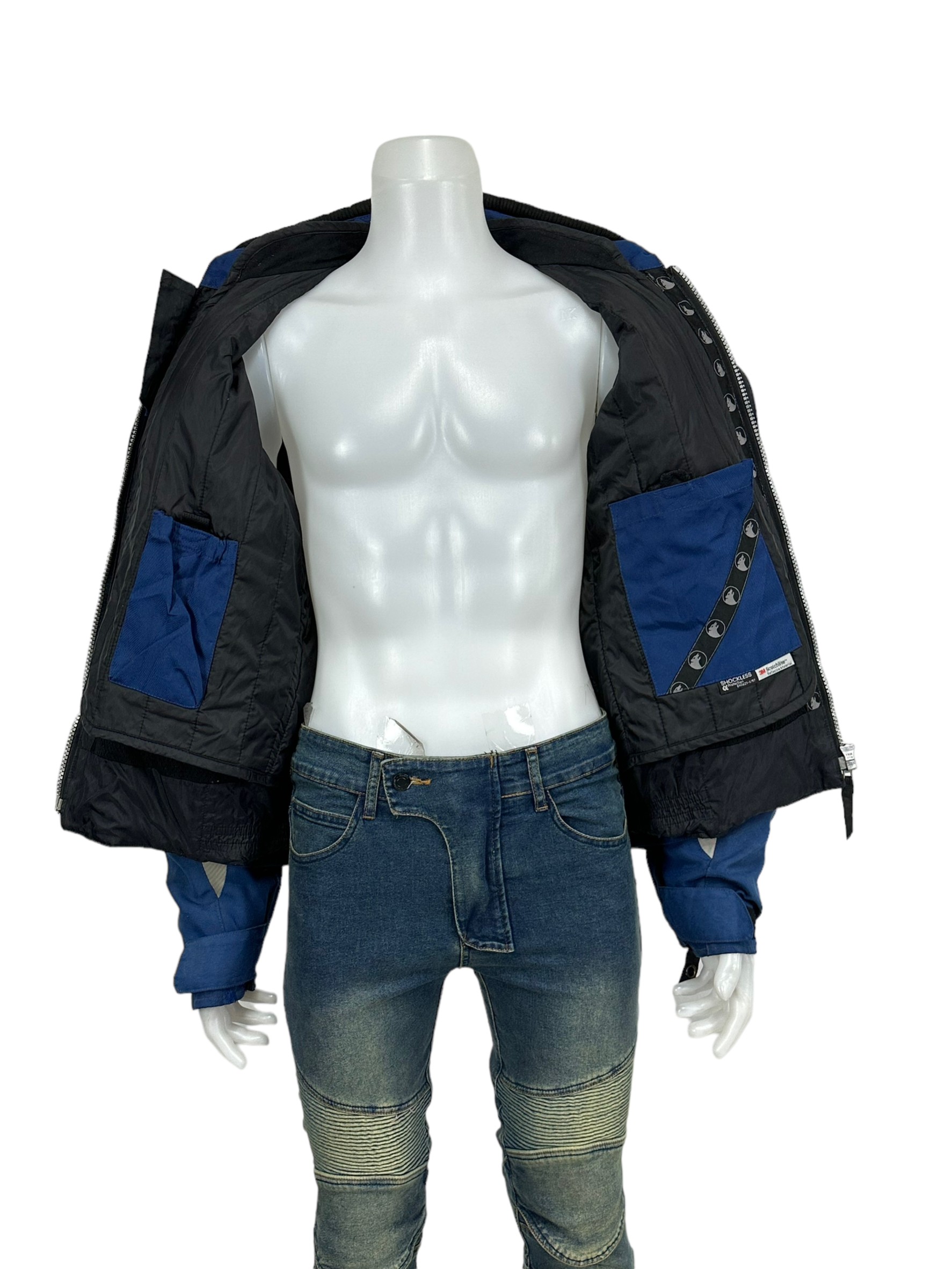 เสื้อขี่มอเตอร์ไซด์( มือสอง) F 010: อก 50" ยาว 25" (XL) **BERING**