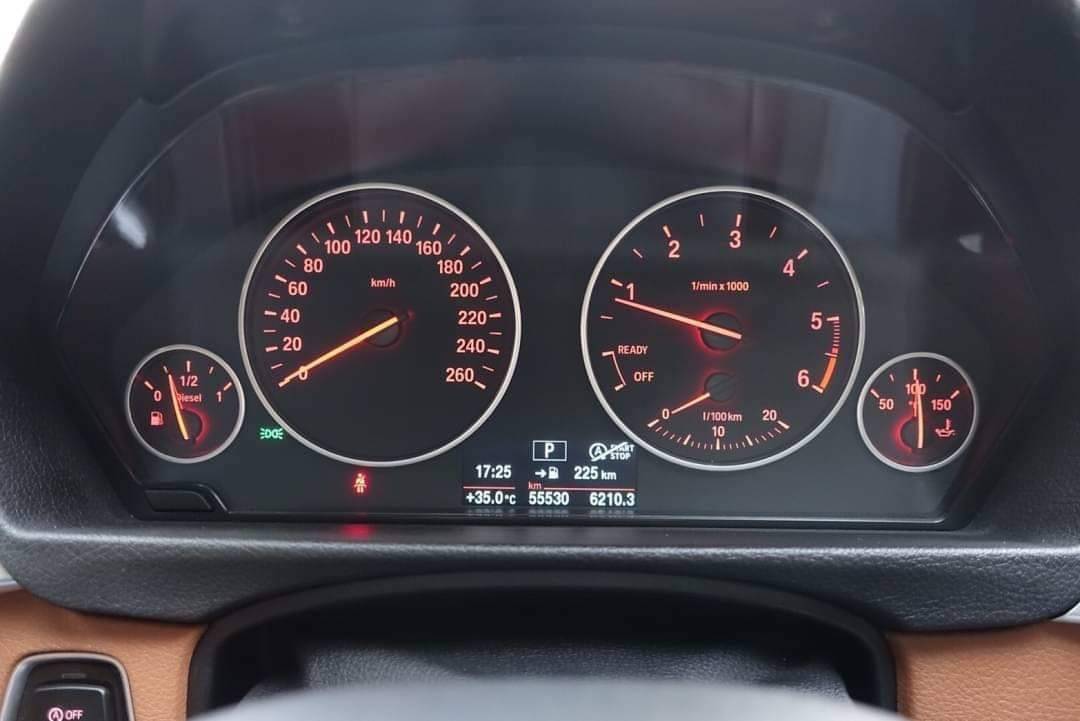 BMW 320d Iconic (F30 LCI) ปี 2017