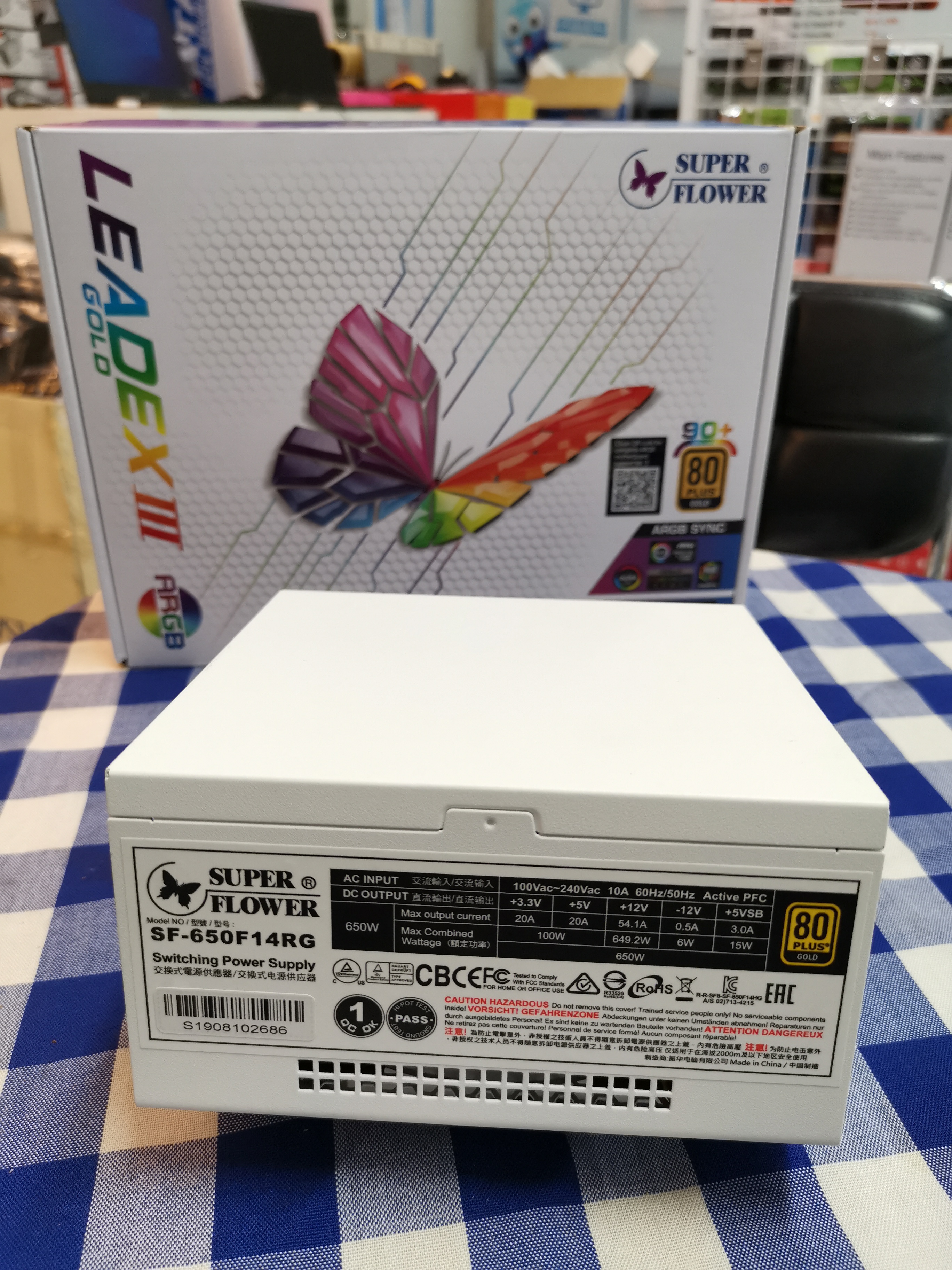 PSU Super Flower LEADEX III ARGB Gold 650W