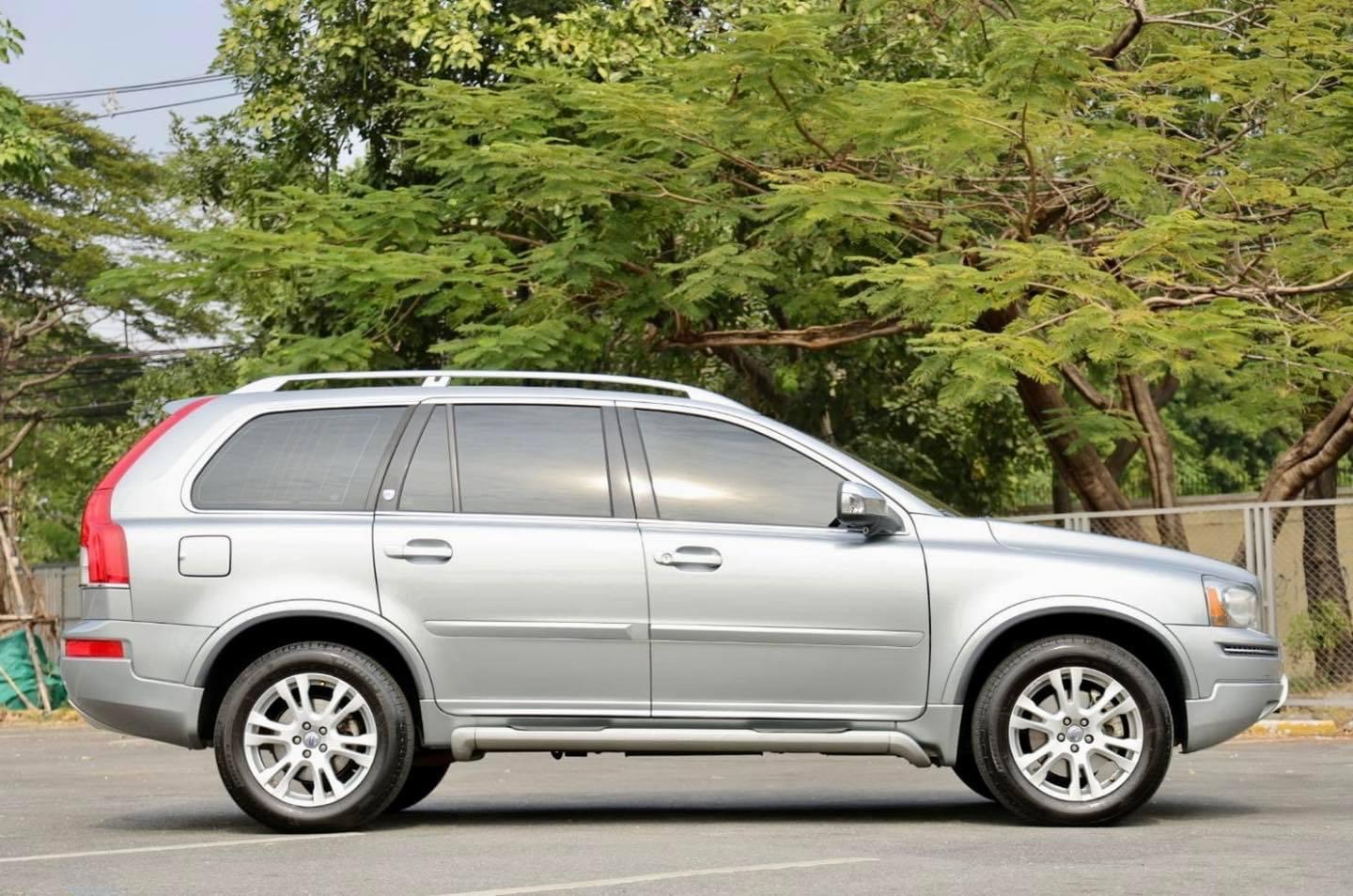 Volvo XC90 D5 AWD โฉม Minorchange จดทะเบียนปี 2014