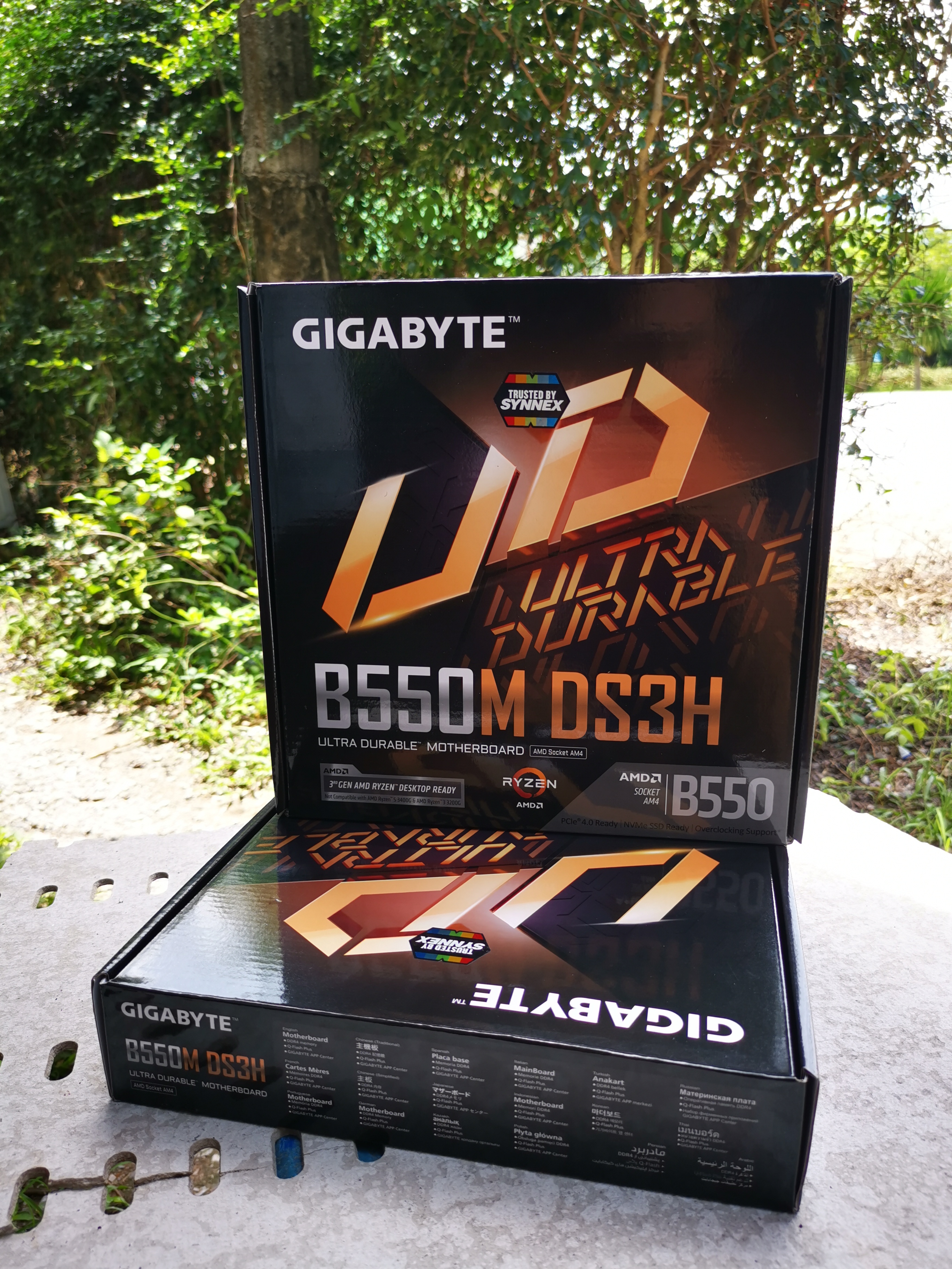 GIGABYTE B550M DS3H