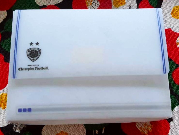 กล่อง ใส่ การ์ด นามบัตร ใส่ของ พกพา WCCF จากญี่ปุ่น World Club Champion Football ฟุตบอล Size : 10 x 7.5 cm