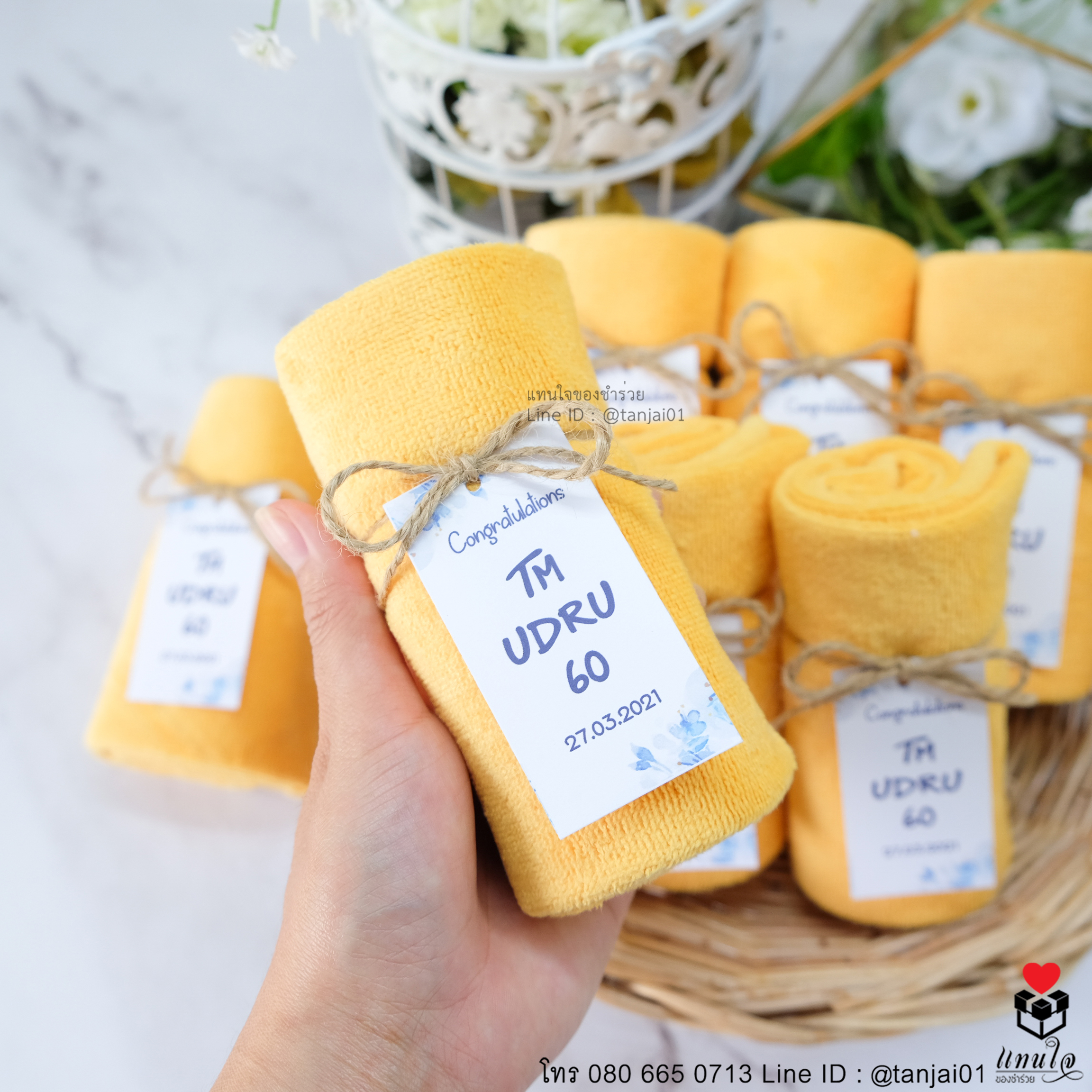 ผ้านาโนม้วน ผูกเชือกป่าน ห้อยป้ายชื่อ ของแจกแสดงความยินดี ของที่ระลึกแสดงความยินดี ของชำร่วยผ้านาโนม้วน 07