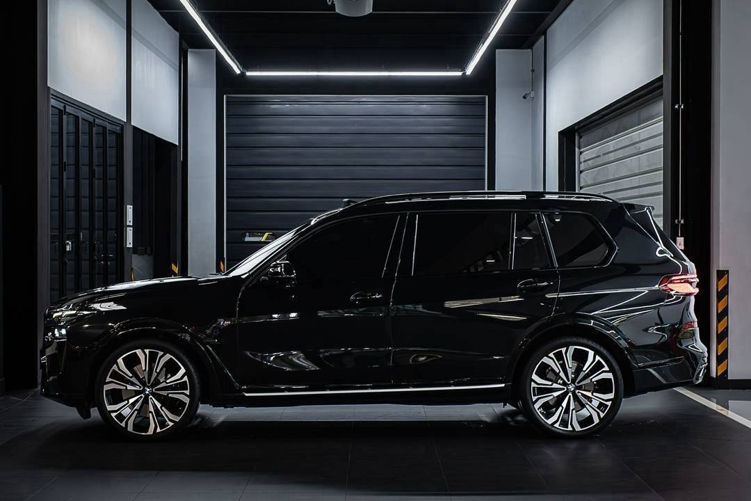 Bmw X7 xDrive40d M sport ปี 2024
