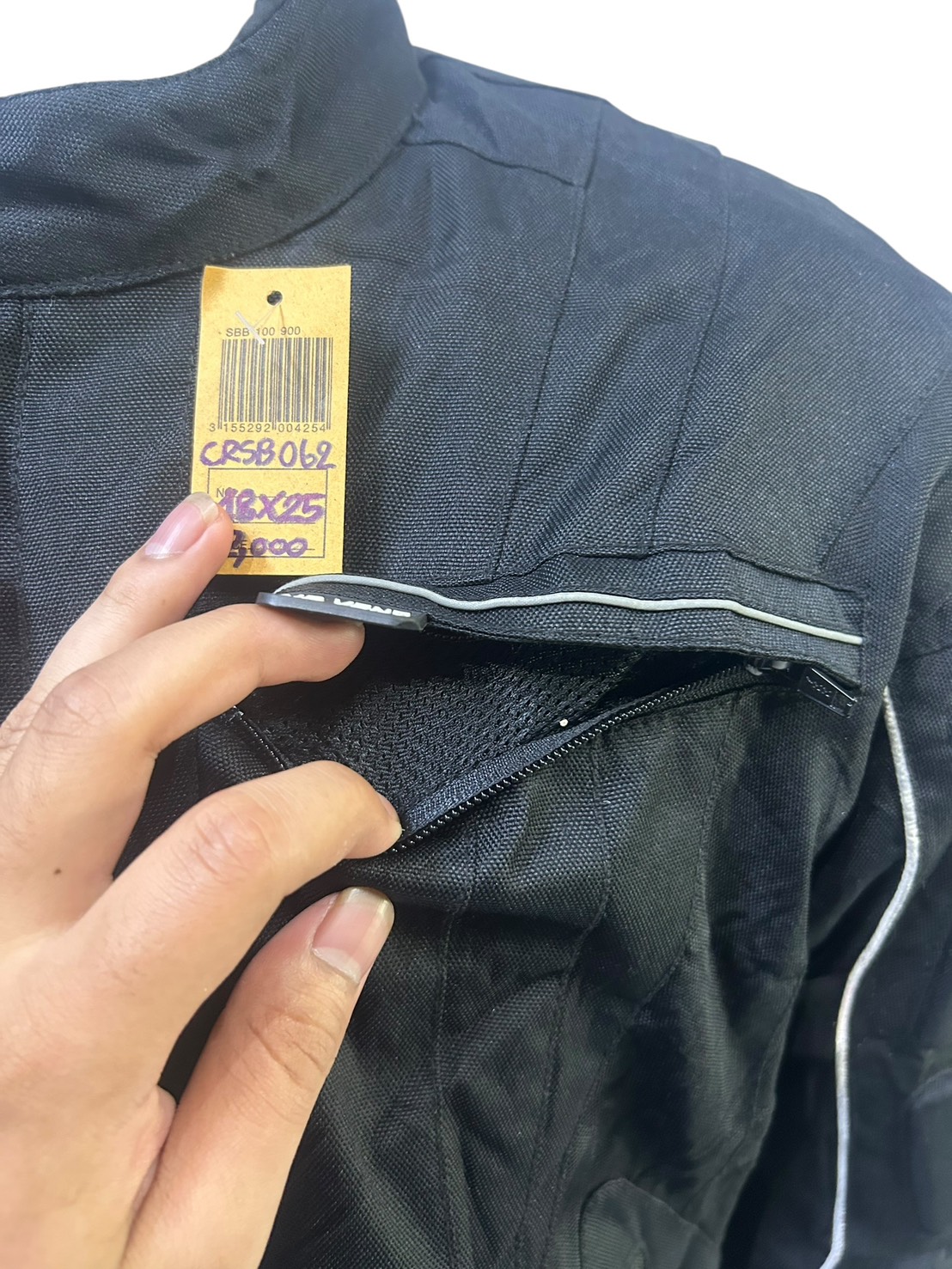 เสื้อขี่มอเตอร์ไซด์( มือสอง) CRSB 062 : อก 48" ยาว 25"(L)**STEEV**