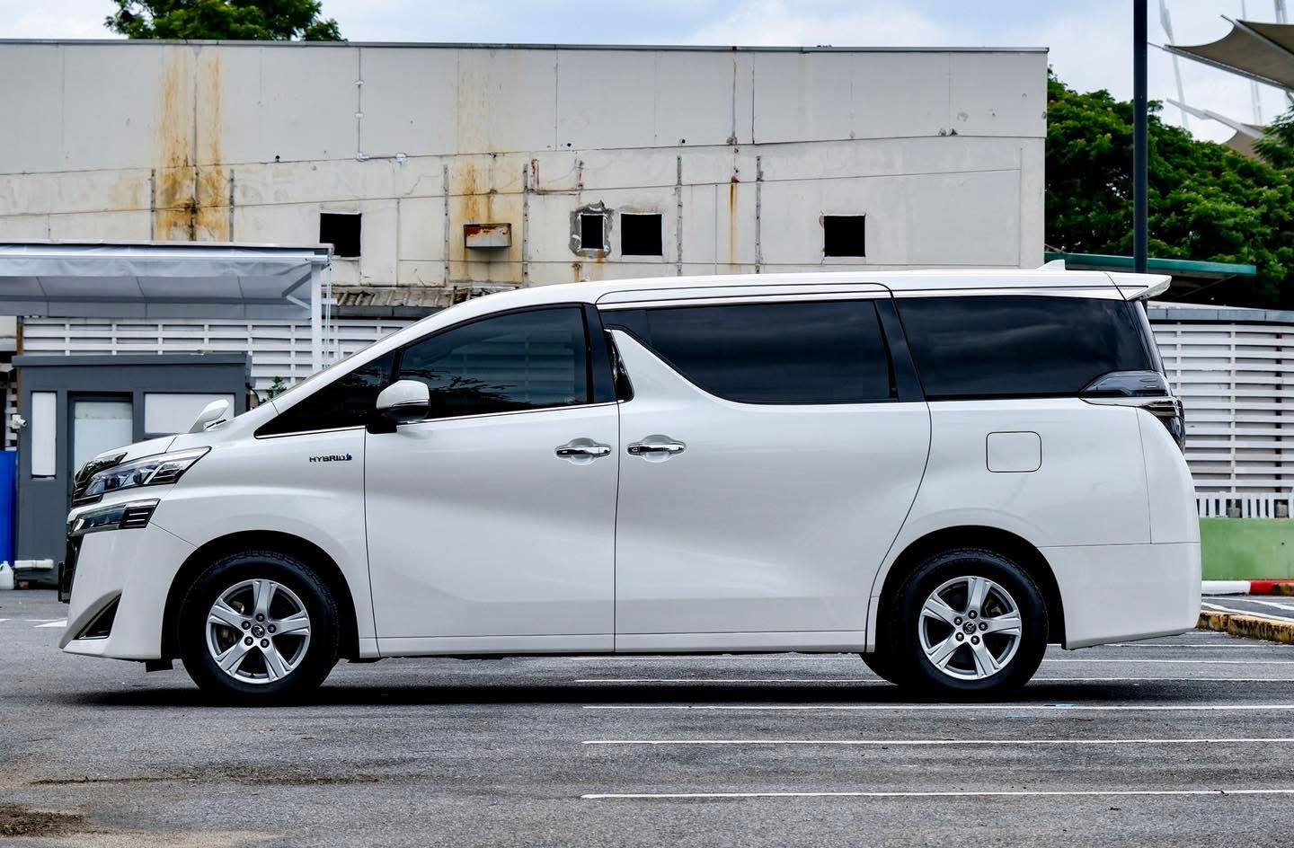 Toyota Vellfire Hybrid X 2.5L Minorchange ปี 2020