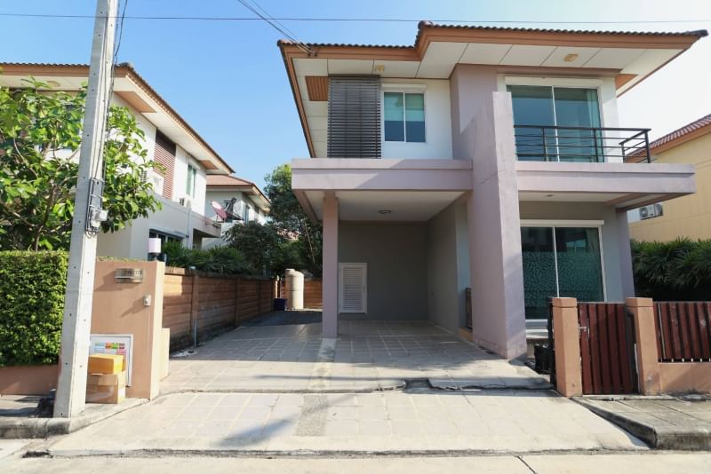 ให้เช่าบ้านเดี่ยว ติดถนนเส้น 345 ใกล้ รร.สารสาสท์ ราชพฤกษ์