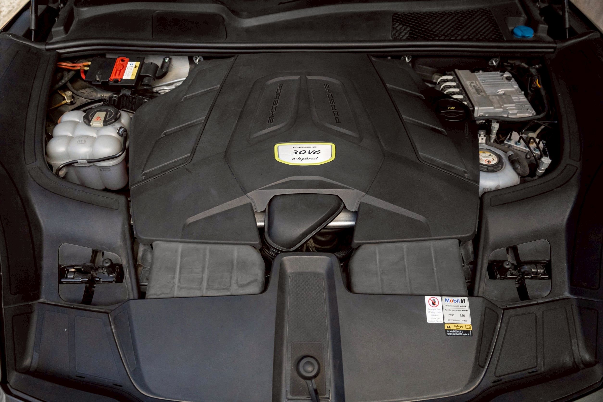 Porsche Cayenne 3.0 E Hybrid ปี 2020