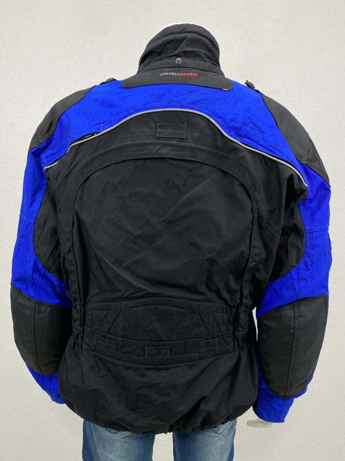 เสื้อขี่มอเตอร์ไซด์( มือสอง) RCTA 055 อก 50" ยาว 28" ยี่ห้อ**UNWERSAL**