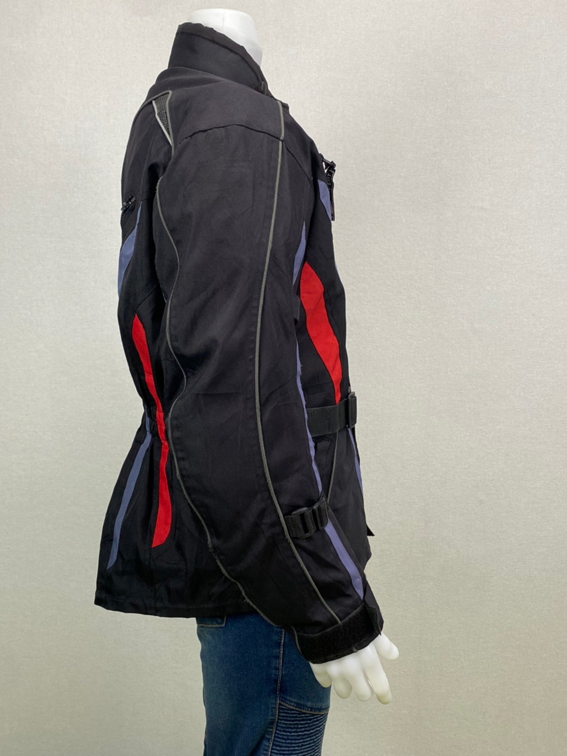 เสื้อขี่มอเตอร์ไซด์( มือสอง) RCTA 241 อก 52" ยาว 27" ยี่ห้อ**Outback**