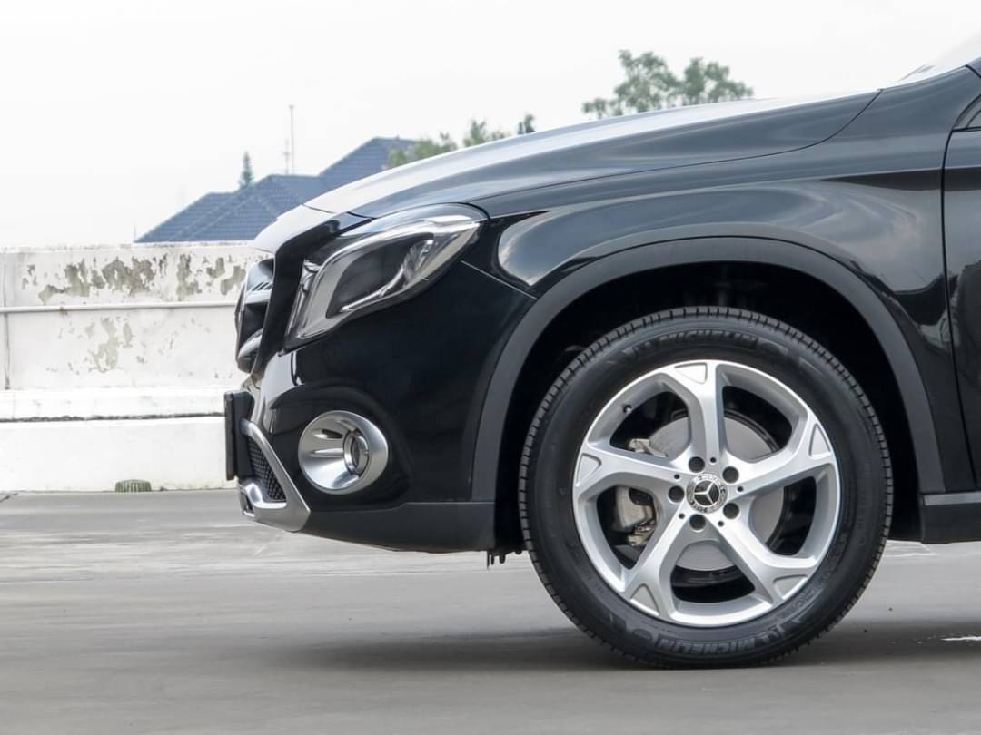 MERCEDES BENZ GLA 200 URBAN Facelift ปี 2017