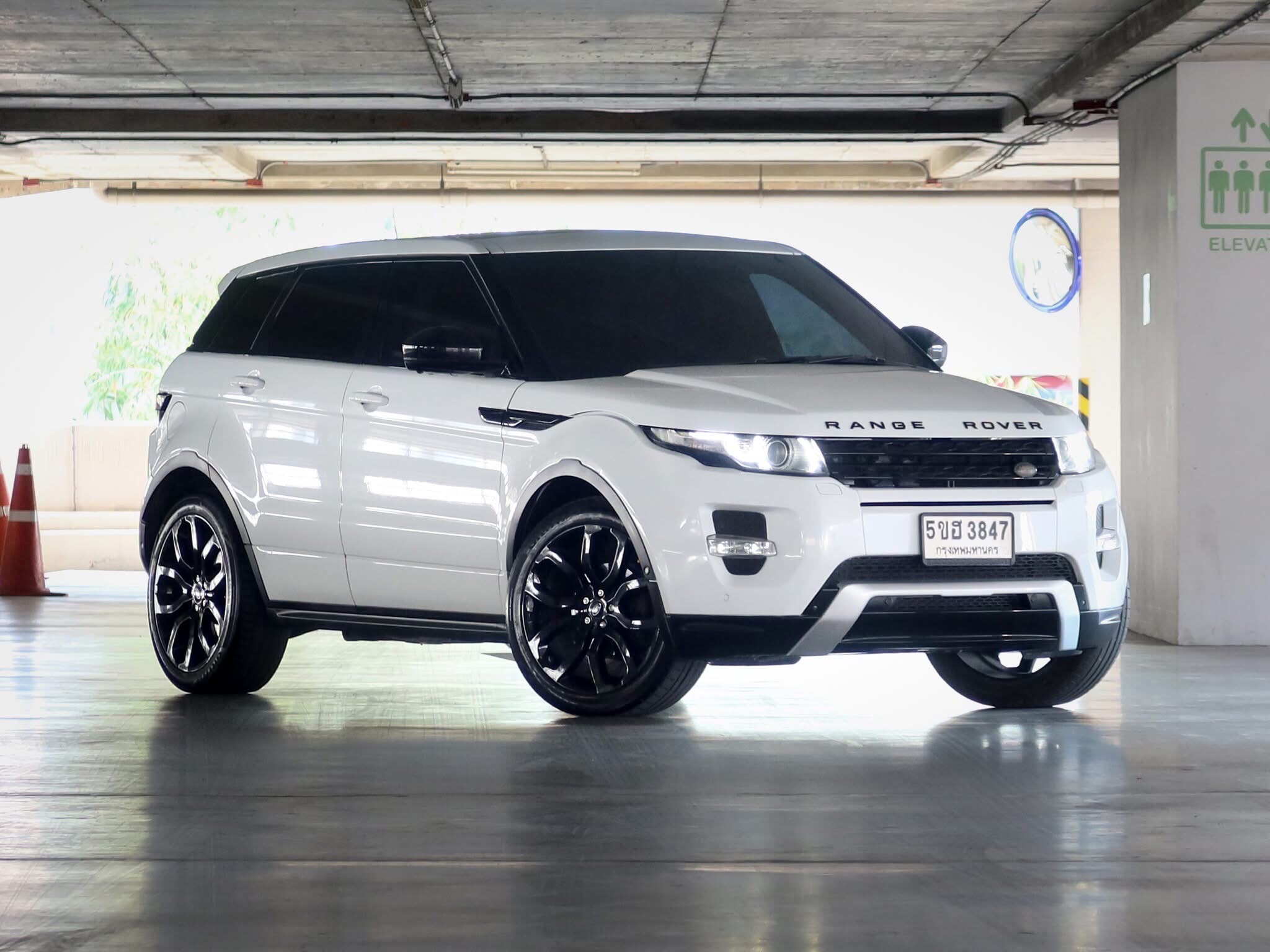 Land Rover Range Rover Evoque 2.2 SD4 Dynamic ปี 2016