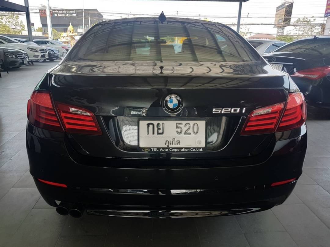 BMW 520i ปี 2012