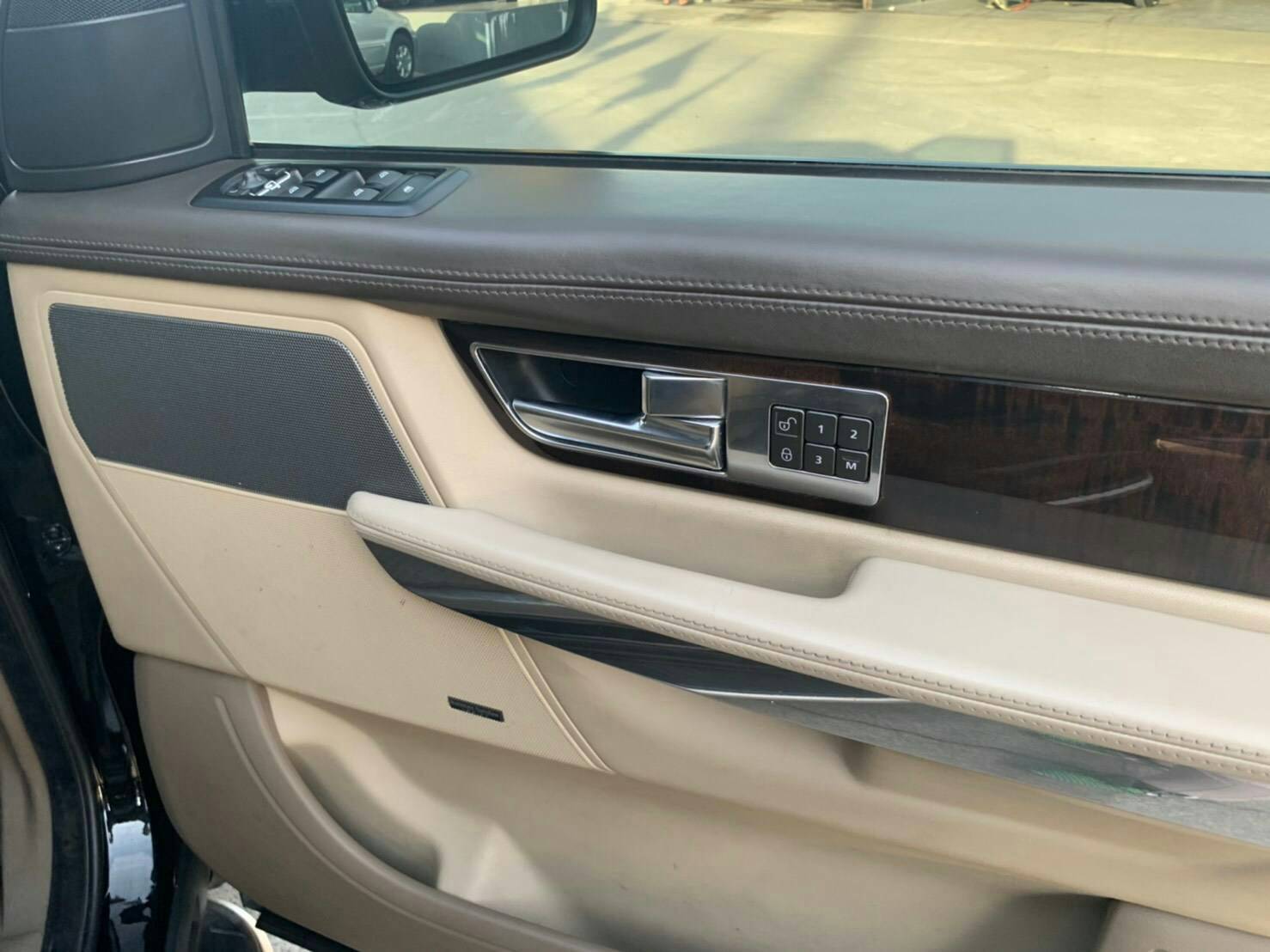 Landrover Range Rover 3.0 Sport TDV6 ปี 2010