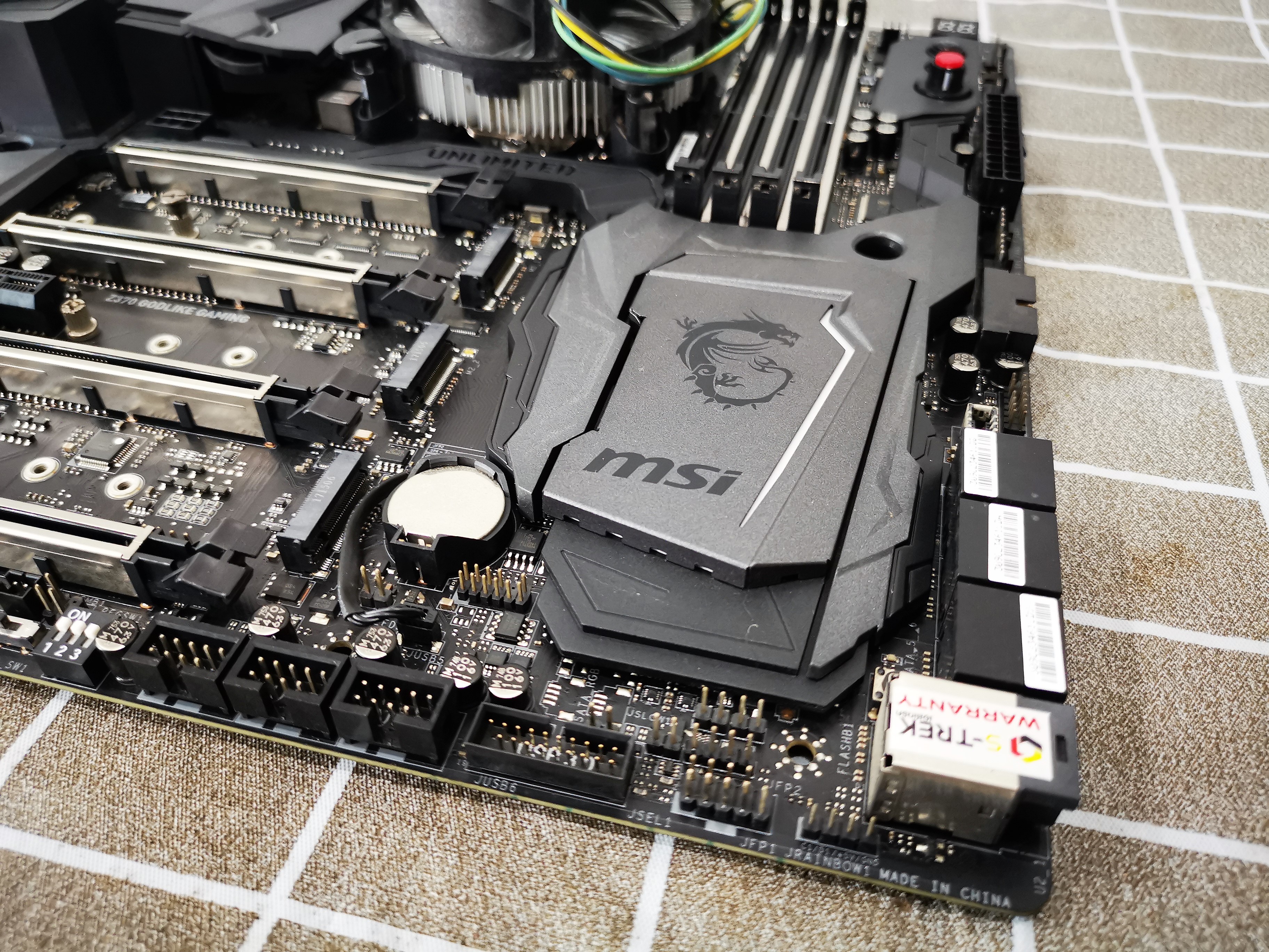 เซ็ตมัดรวม บอร์ด Z370 + ซีพียู i3 8100