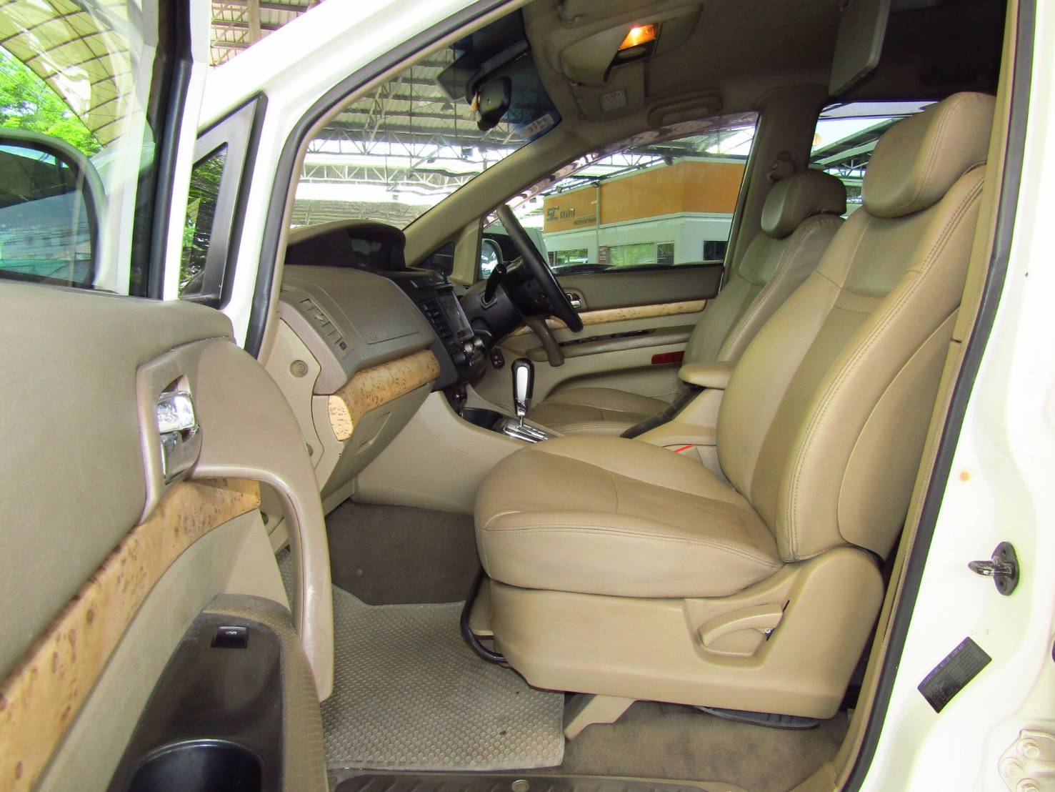 Ssangyong STAVIC SV270 STD ปี 2012