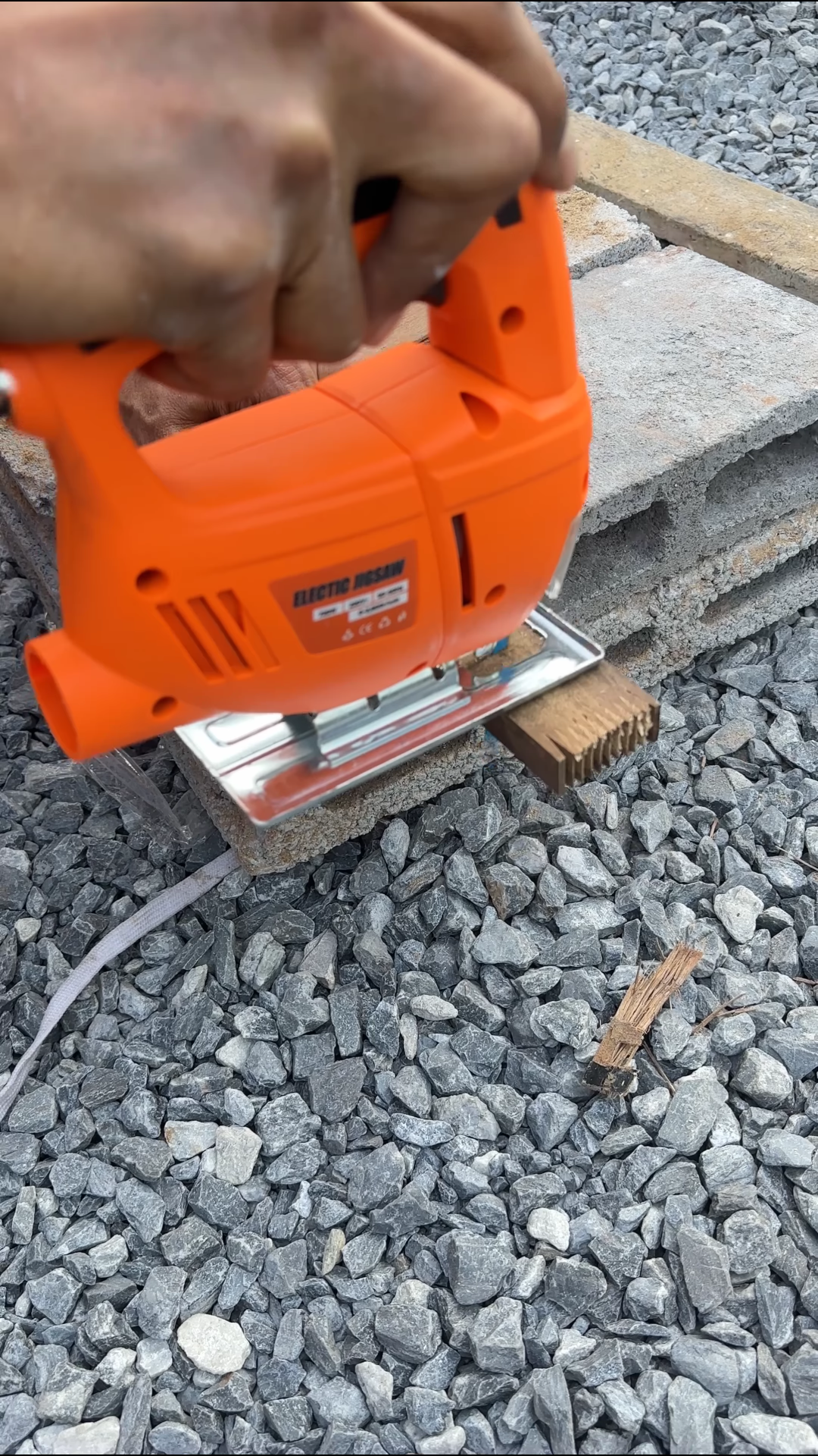 เลื่อยจิ๊กซอ ONSEN รุ่น ON-431 แถมใบเลื่อย 1 ใบ และ ประแจ 1 ชิ้น