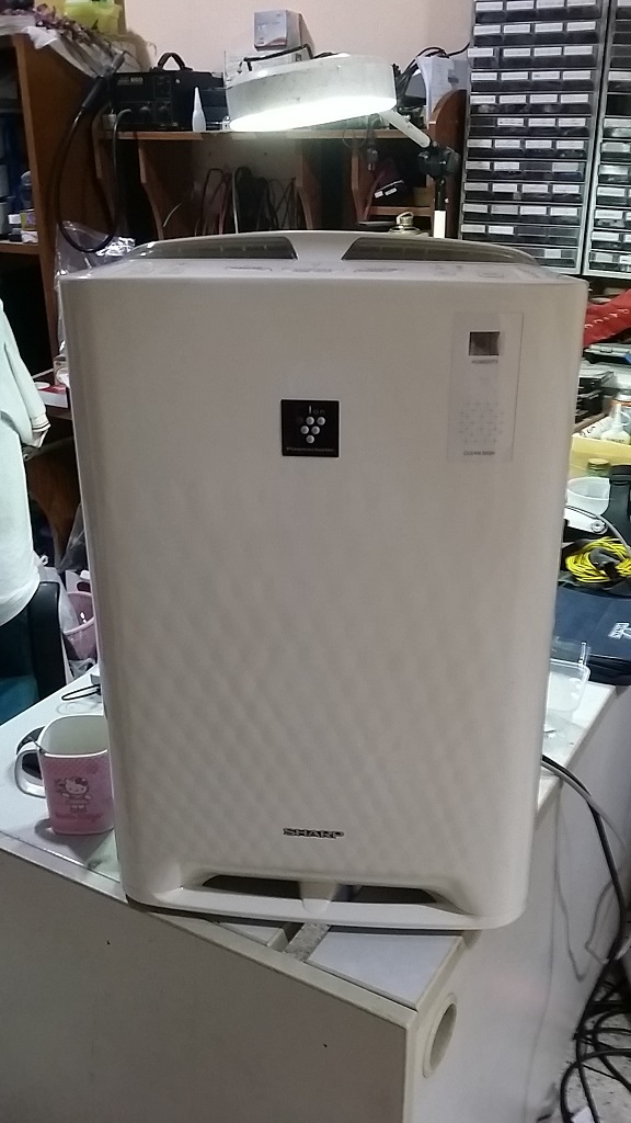ซ่อมเครื่องฟอกอากาศ ยี่ห้อ SHARP รุ่น KC-A40TA-W อาการหน้อจอขึ้น C3