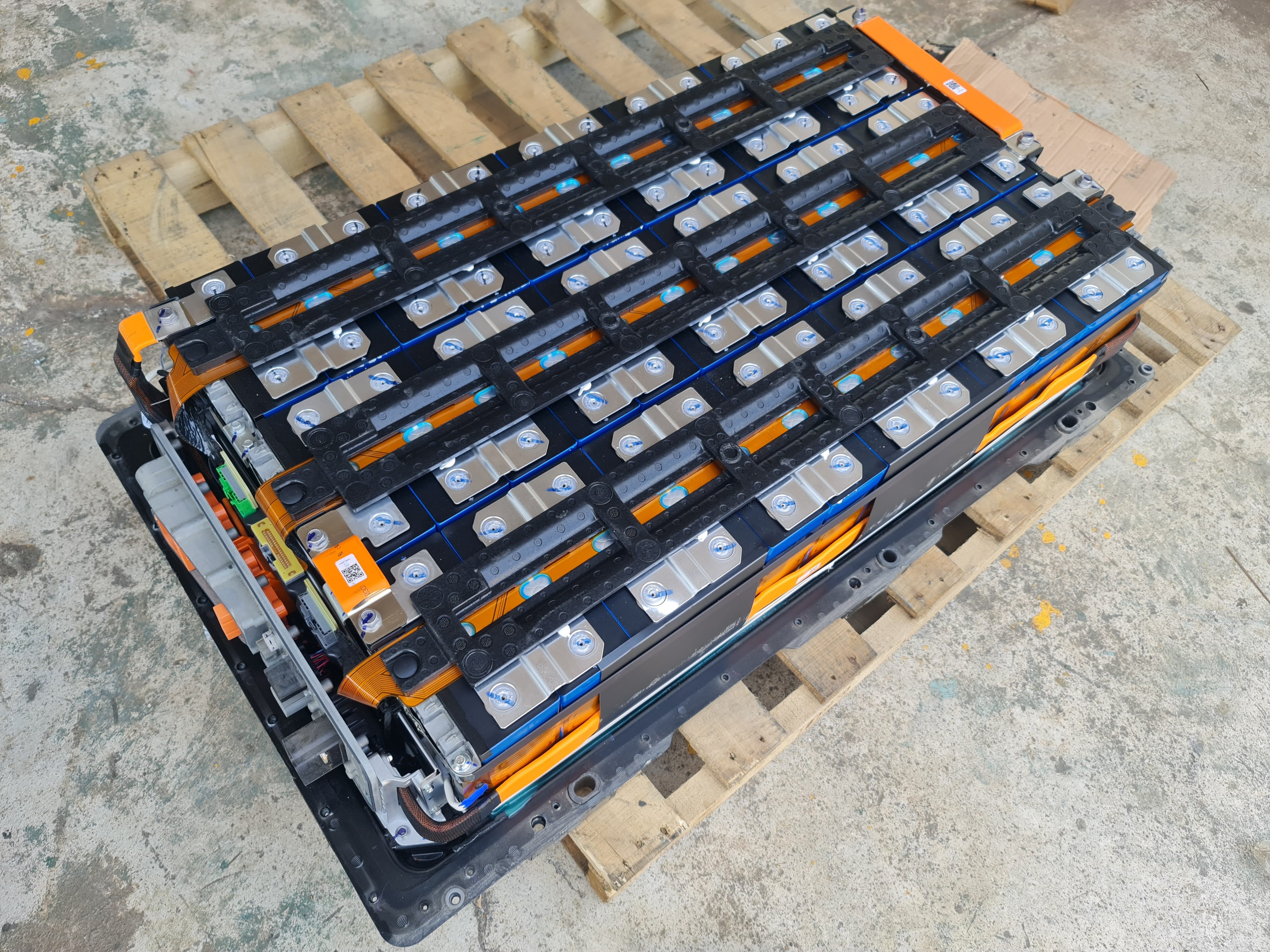 ev bus แบตเตอรี่จากรถบัสไฟฟ้า CATL 3.2v 302Ah โมดูล สำหรับงานหนัก โฟลคลิฟท์ โซล่าเซลล์