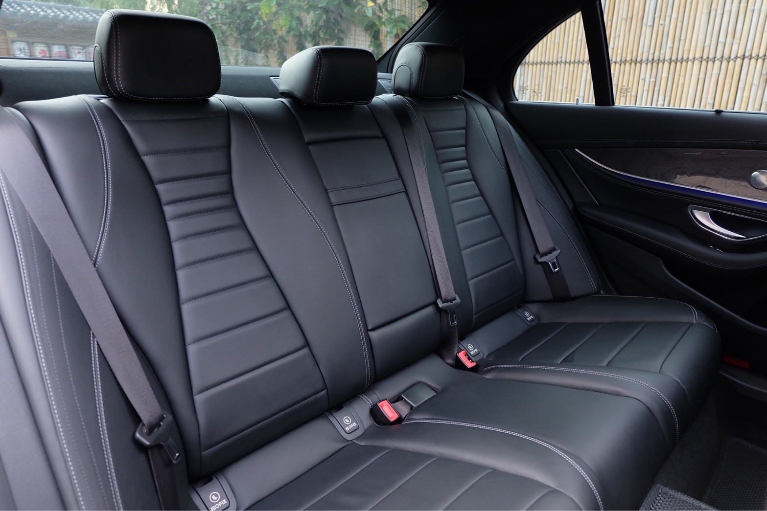 Mercedes Benz E220d AMG DYNAMIC (W213) ปี 2017