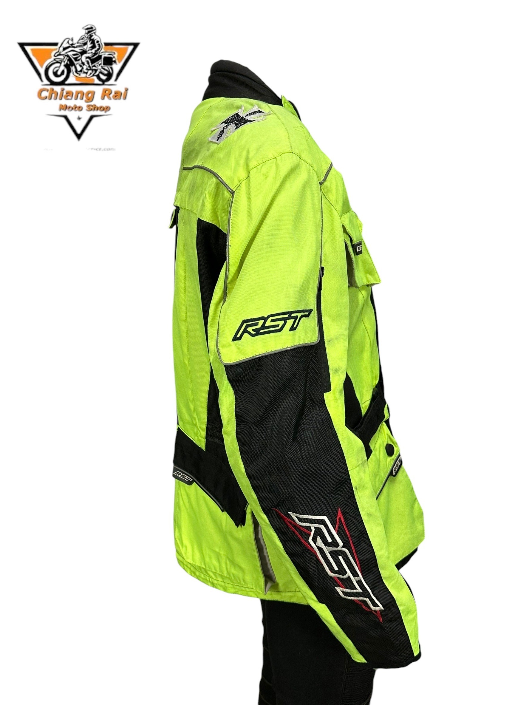 เสื้อขี่มอเตอร์ไซด์( มือสอง) RCTA 676 อก 50" ยาว 28"(XL) **RST**