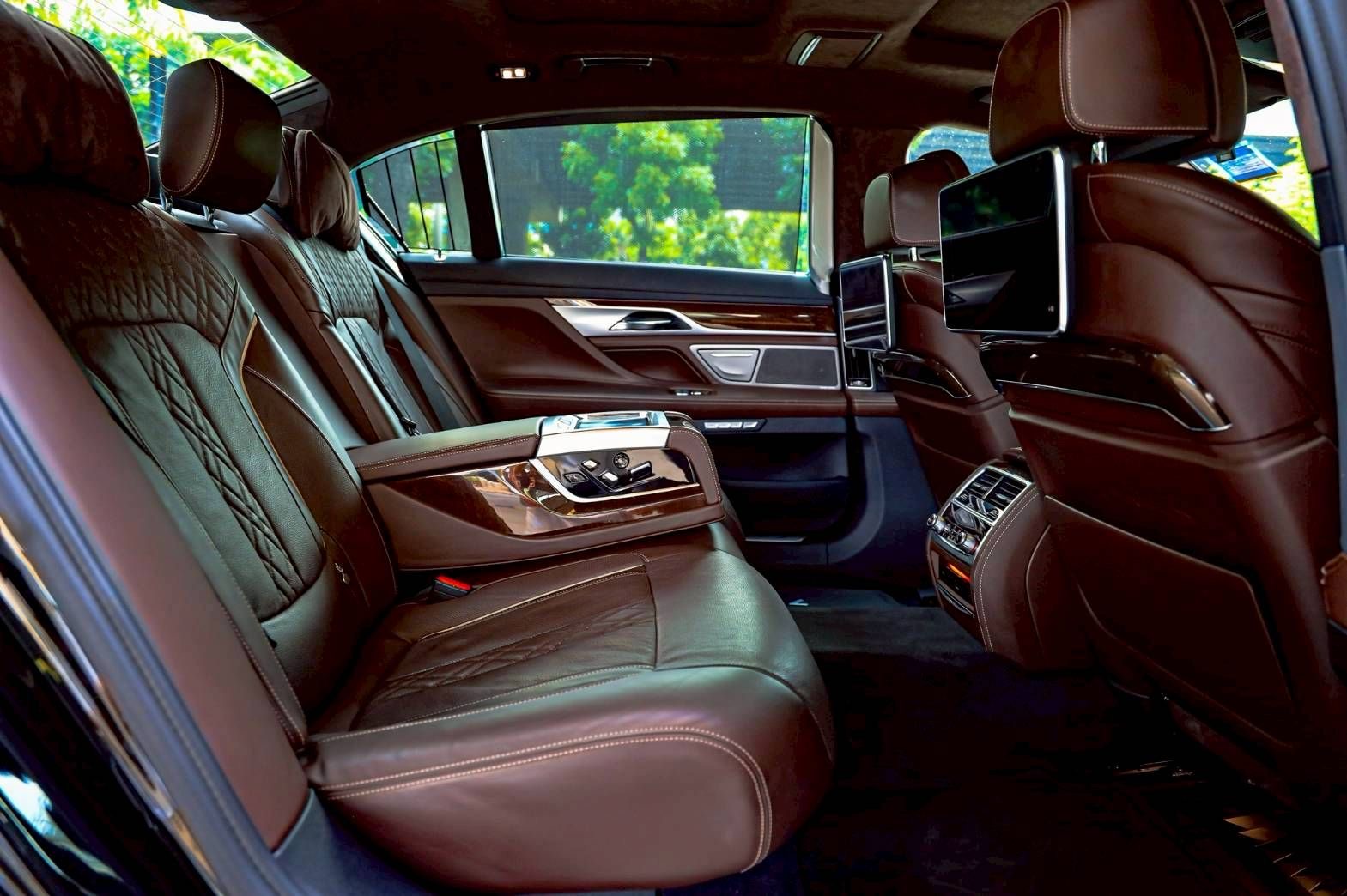 BMW 740LI ปี 2016
